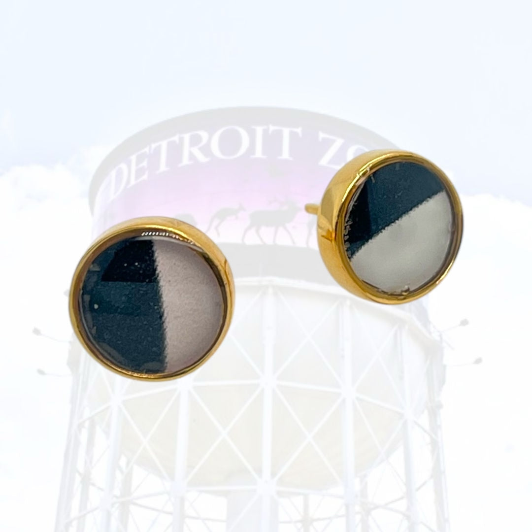 Detroit Zoo Brittany Earrings | Gold